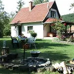Szeruskert Vendeghaz Dom wakacyjny