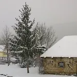 Szeruskert Vendeghaz * Szarvaskő