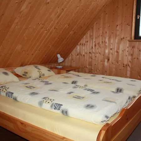 Szeruskert Vendeghaz Case de vacanță