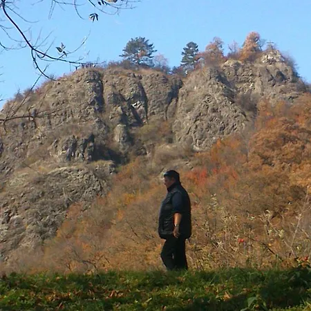 Szeruskert Vendeghaz Szarvaskő