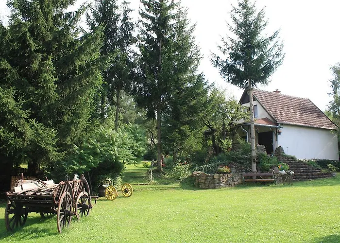 Szeruskert Vendeghaz * Szarvaskő